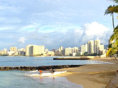 A winter morning in Waikiki