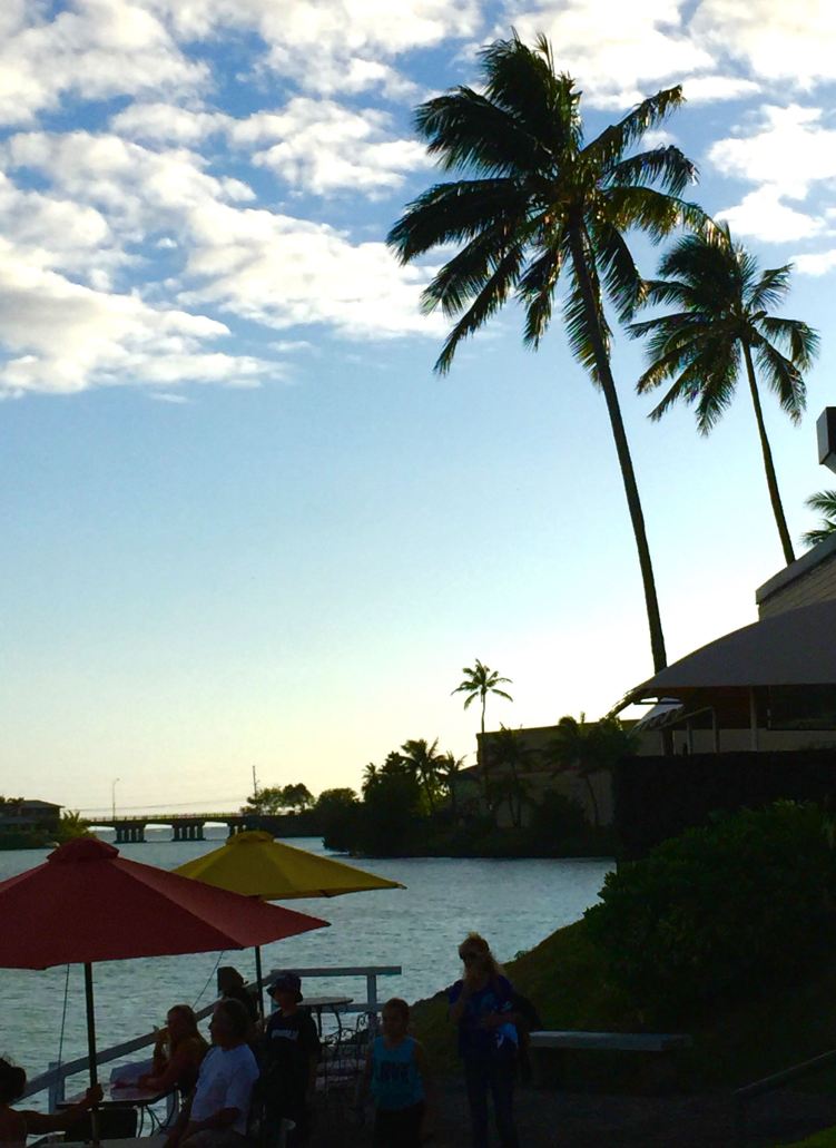 a walk around the marina waterfront in Hawaii Kai